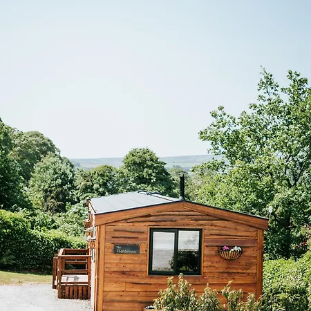 Timber With Hot Tubs Skipton