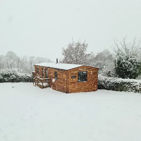 Timber With Hot Tubs * Skipton