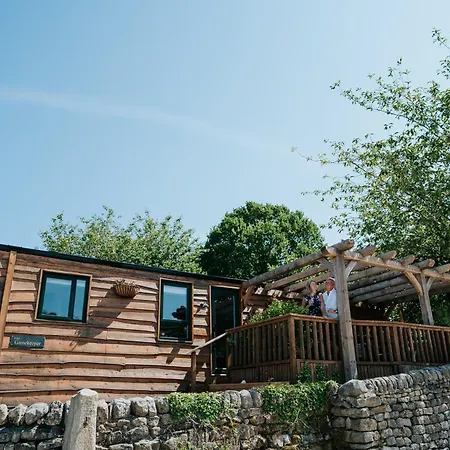Timber With Hot Tubs *